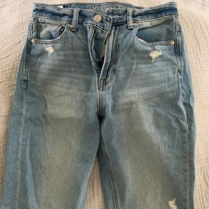 American eagle distressed mom jeans